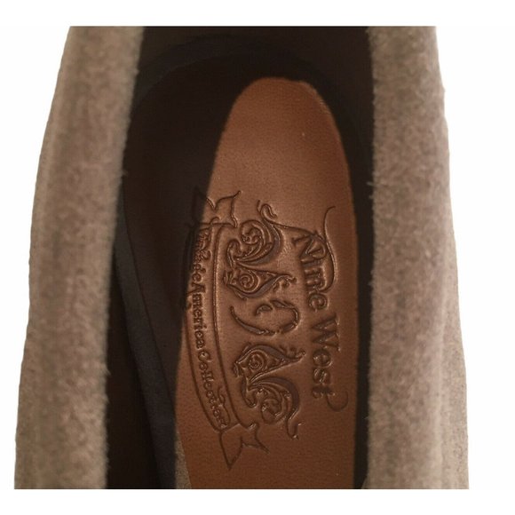 NINE WEST Vintage American Collection Size 7.5M Beige Suede Leather Loafer Heels - Picture 7 of 12